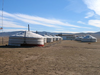 ツーリストゲル 設備のそろったきれいなゲルです